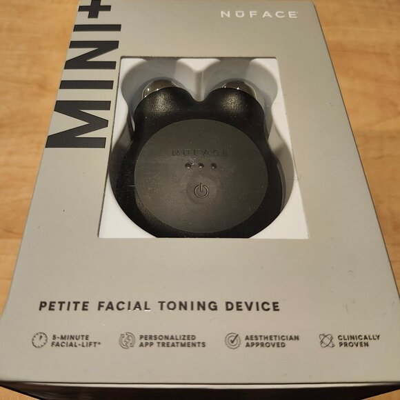 Nuface mini+ microcurrent device - Picture 1 of 5